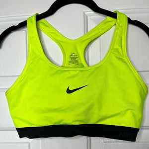 NIKE sports bra